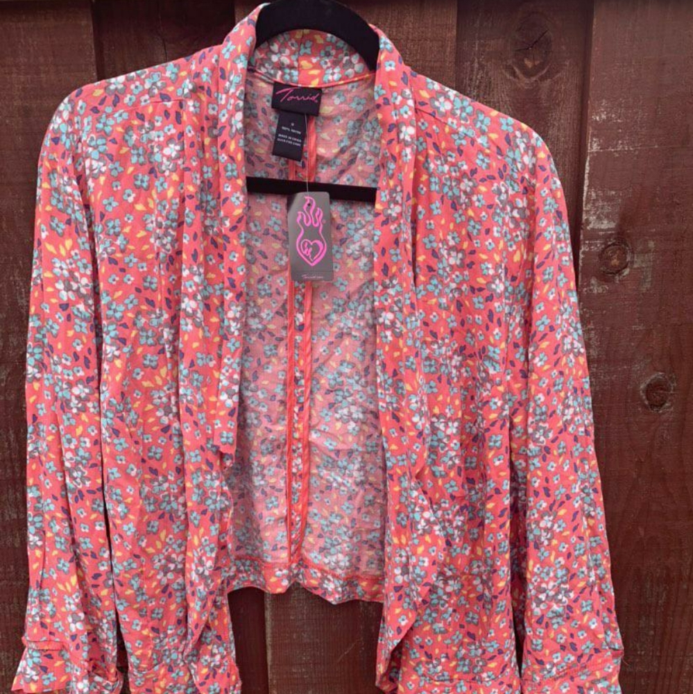 Crop jacket